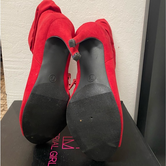 Red Booties - Picture 5 of 5
